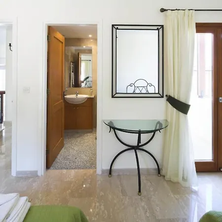Your Family Will Love This Cyprus With Stunning Sunset Views, Paphos 1180 * Kouklia